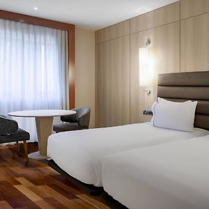 Habitación Estándar con 2 Camas Individuales